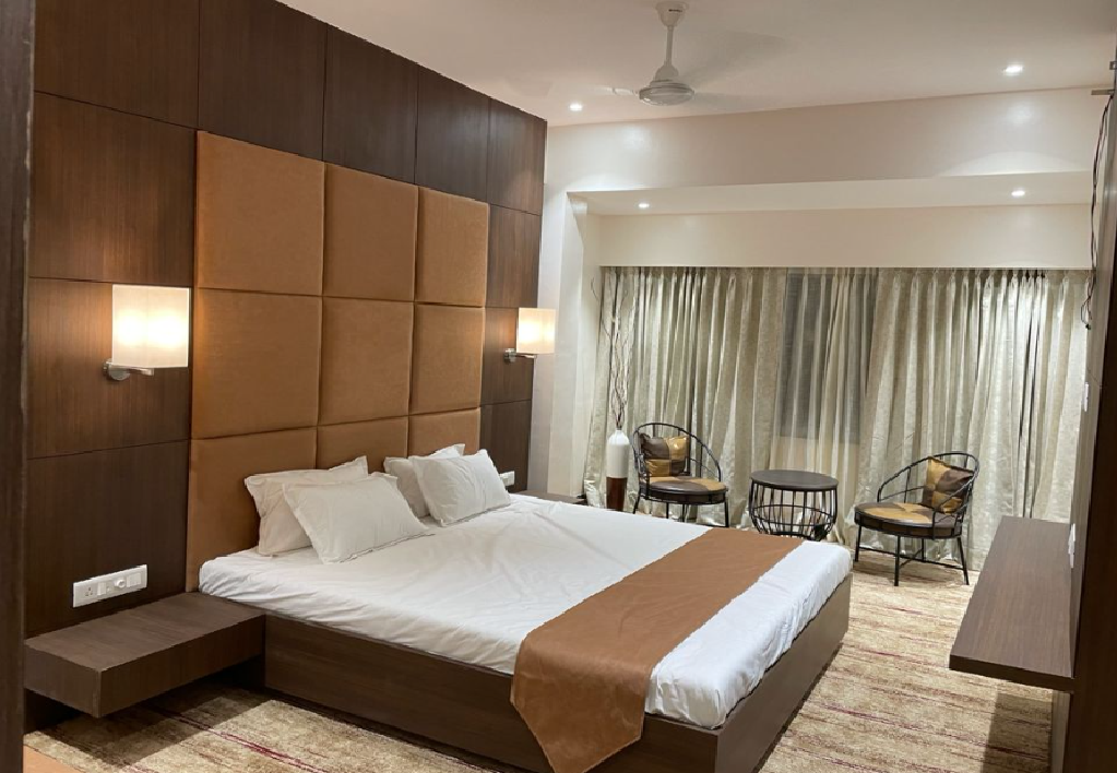 1 x Deluxe Ac Room